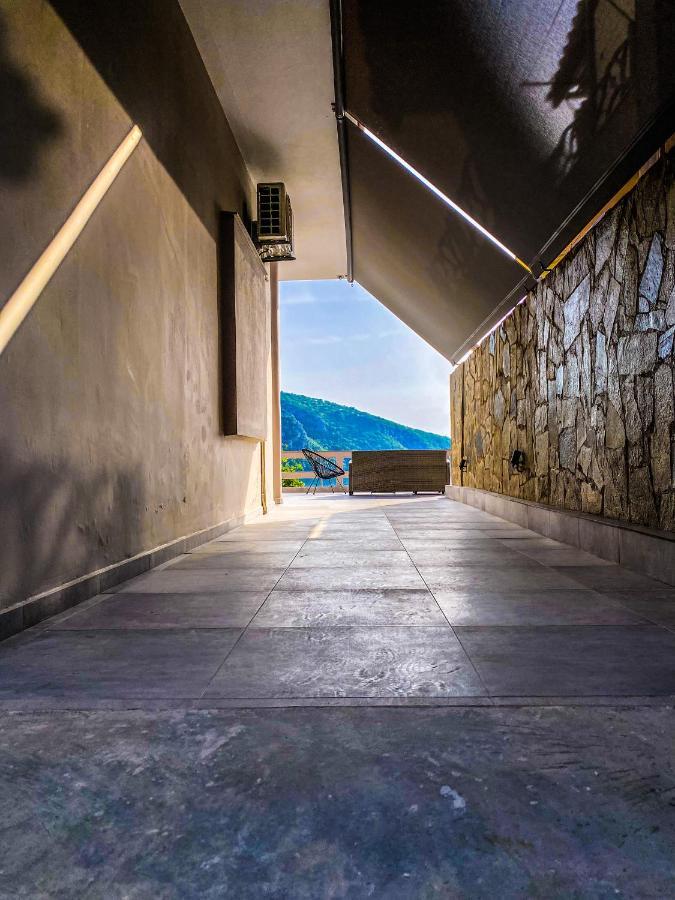 Poseidon'S Bayview Apartment Kitriaí Екстериор снимка